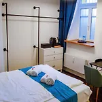 Homely Stay Studio 2 - Modern Self-Check-In Room In Munich